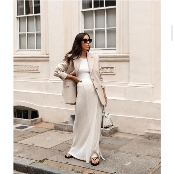 NWT, & Other Stories Cult Oversized beige Wool Single Breasted Blazer, Size 10 - Picture 4 of 14